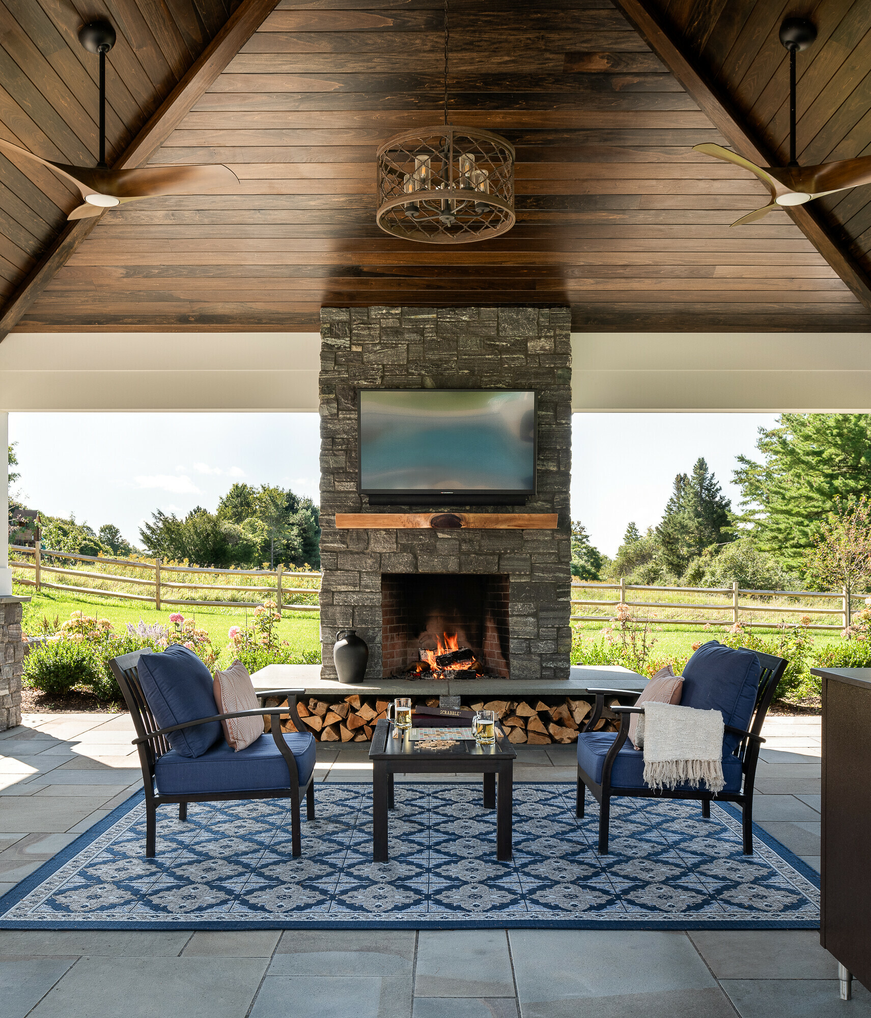 10 Outdoor Pavilions for Savoring Summer